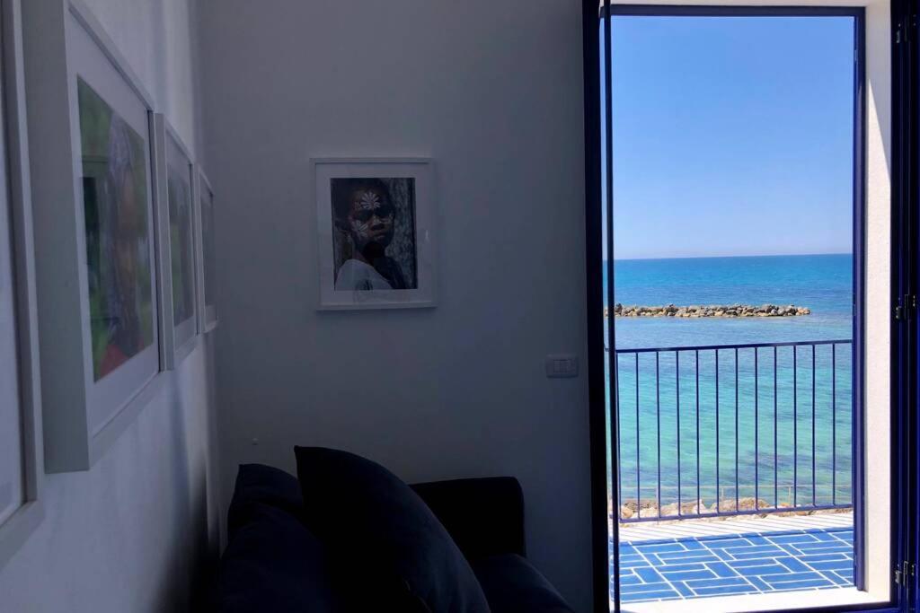 Il Mare In Un Bicchiere Apartment Шака Екстериор снимка