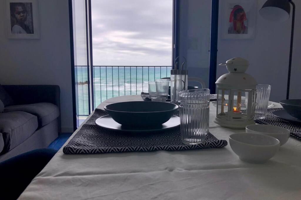 Il Mare In Un Bicchiere Apartment Шака Екстериор снимка
