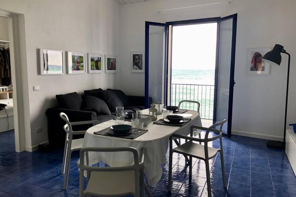 Il Mare In Un Bicchiere Apartment Шака Екстериор снимка