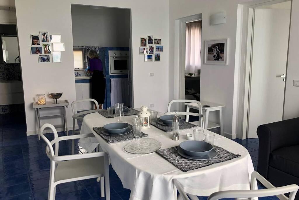 Il Mare In Un Bicchiere Apartment Шака Екстериор снимка