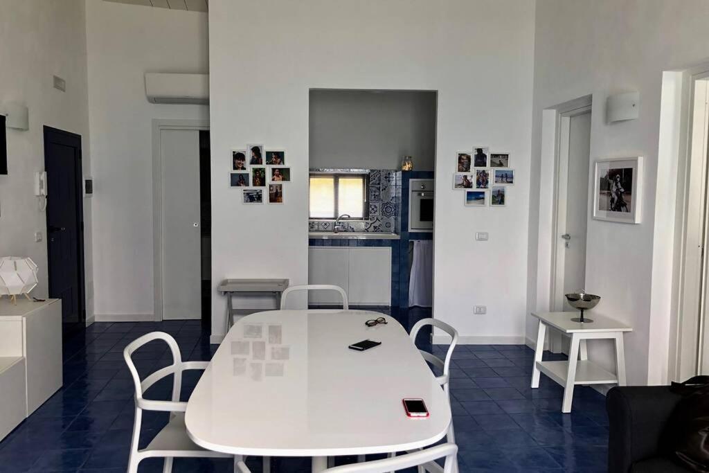 Il Mare In Un Bicchiere Apartment Шака Екстериор снимка