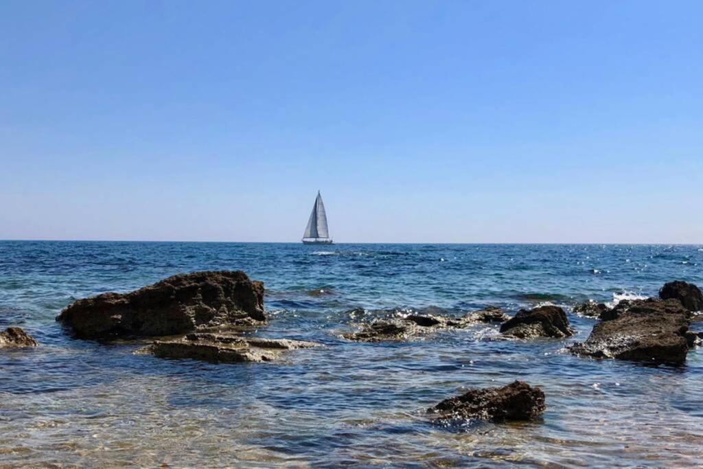 Il Mare In Un Bicchiere Apartment Шака Екстериор снимка