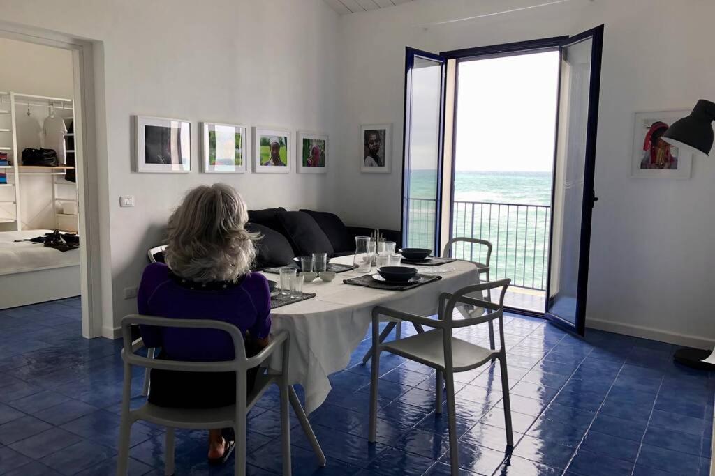 Il Mare In Un Bicchiere Apartment Шака Екстериор снимка